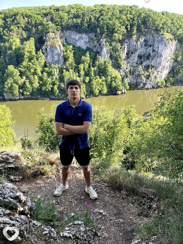 Александр, 23, Киеве — анкета №1655654