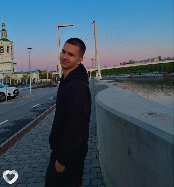 Влад, 22, Екатеринбурге — анкета №1655897
