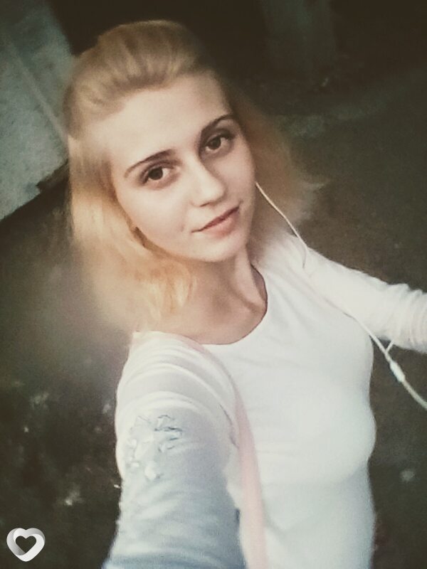 Алина, 20, Мариуполе — анкета №1656428