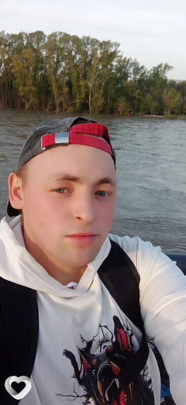 Василий, 26, Усть-Каменогорск — анкета №1656752