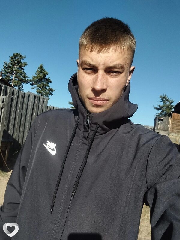 Александр, 21, Владивостоке — анкета №1657192