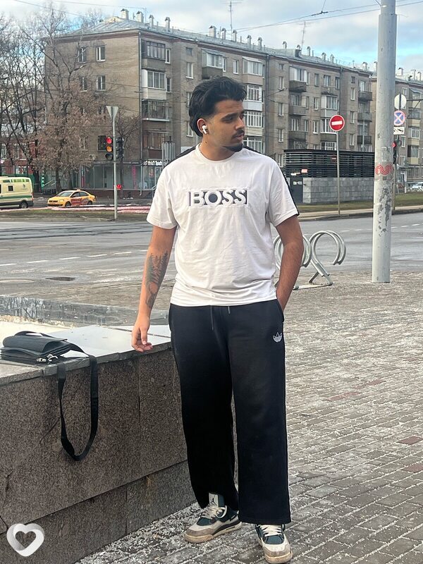 Экам, 22, Москве — анкета №1657138