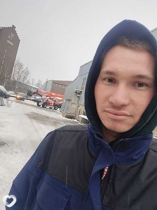 Дима, 28, Видном — анкета №1658246