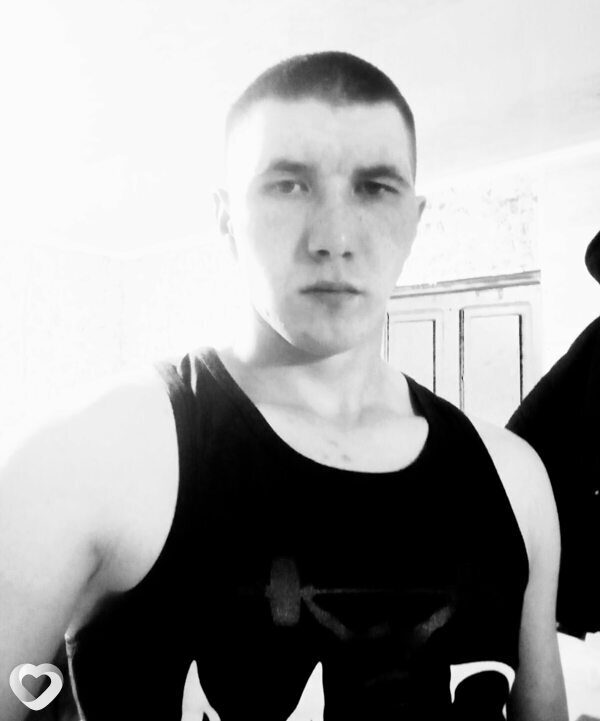 Егор, 21, Горно-Алтайске — анкета №1658223