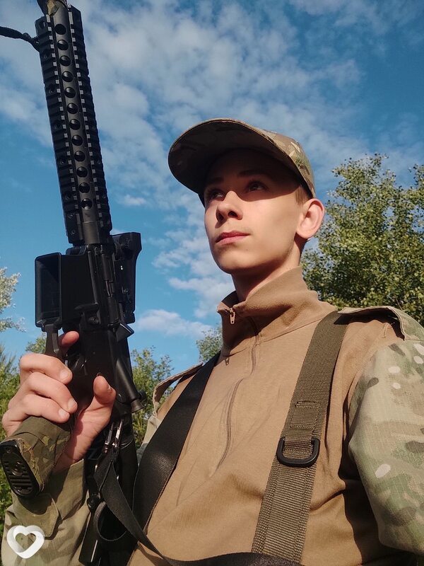 Артем, 19, Гродно — анкета №1658882
