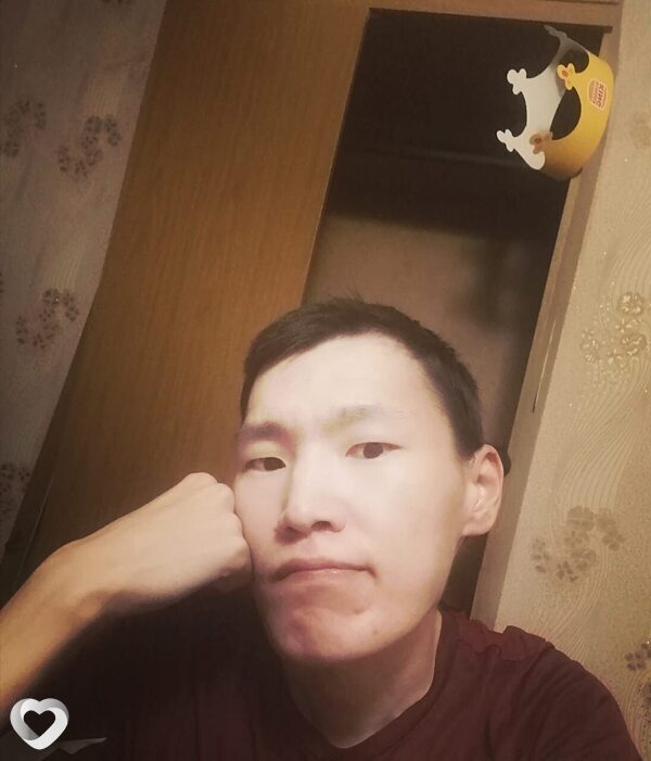 Артур, 27, Якутске — анкета №1659058