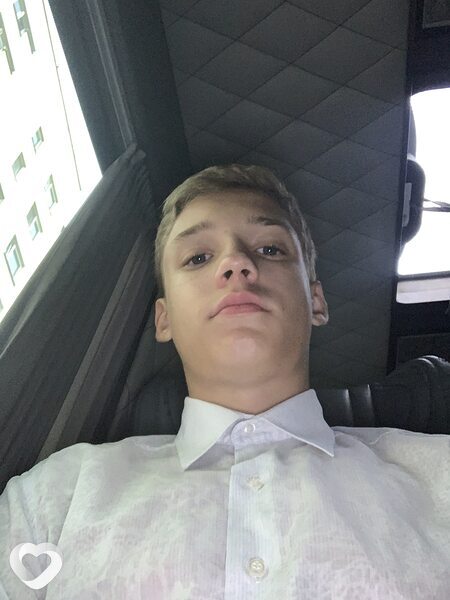Ярослав, 20, Минске — анкета №1658947