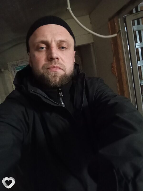 Артём, 32, Сургуте — анкета №1660457