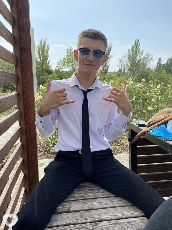 Igi, 20, Шахтах — анкета №1659903