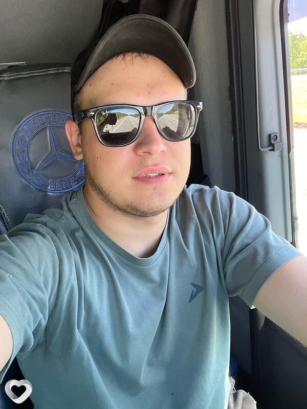 Александр, 26, Екатеринбурге — анкета №1660057