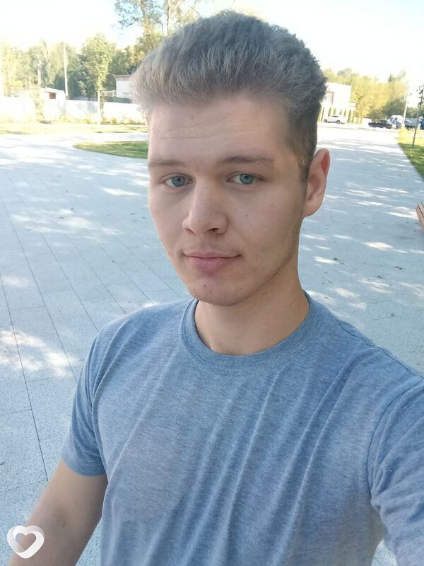 Иван, 21, Москве — анкета №1660005