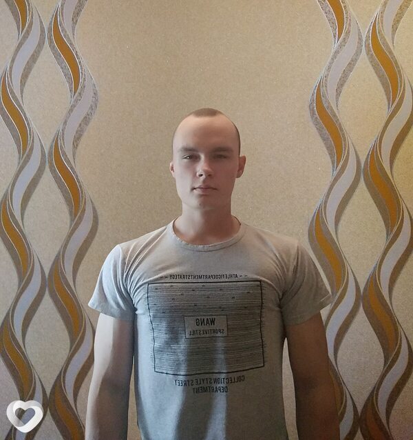 Артём, 25, Слуцке — анкета №1660777