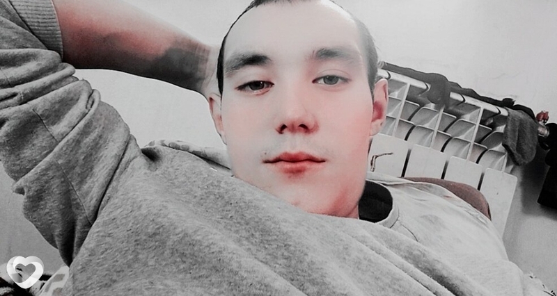 Саня, 21, Хабаровске — анкета №1661079