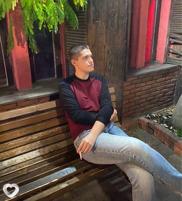 Данил, 23, Севастополе — анкета №1661437