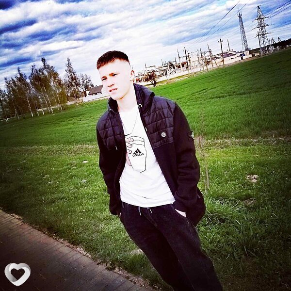 Стас, 20, Гродно — анкета №1661377