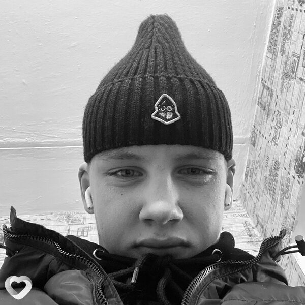 Антон, 20, Екатеринбурге — анкета №1662694
