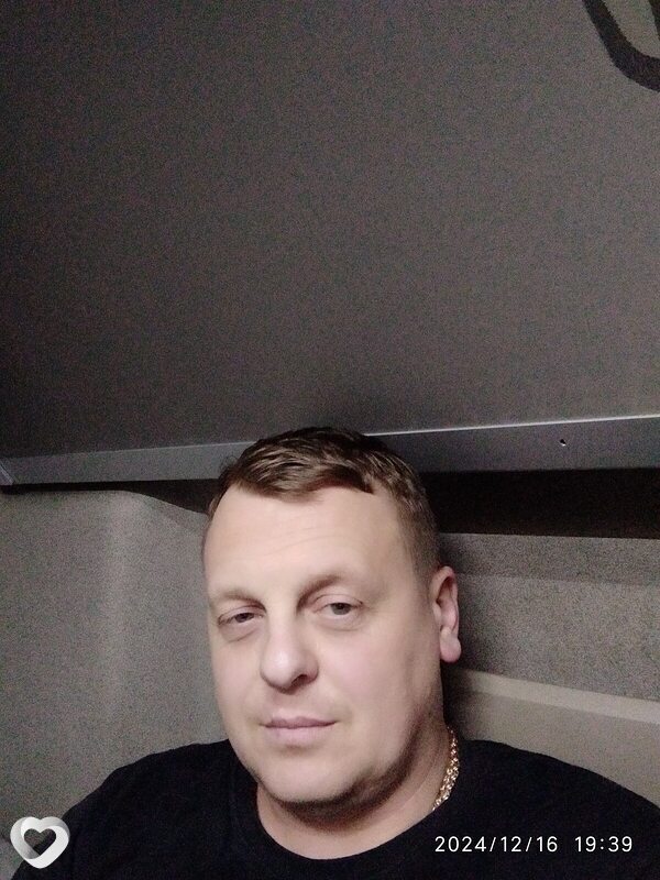 Паша, 39, Познань — анкета №1662860