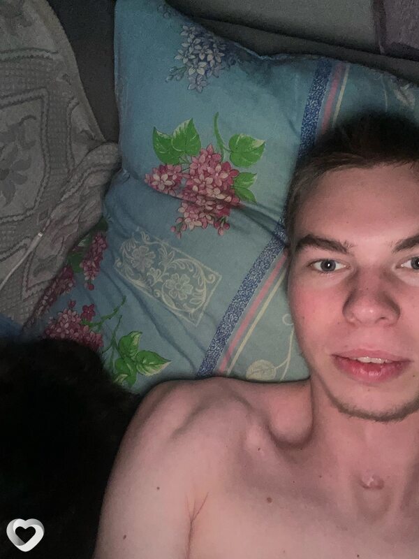 Антон, 23, Архангельске — анкета №1663478