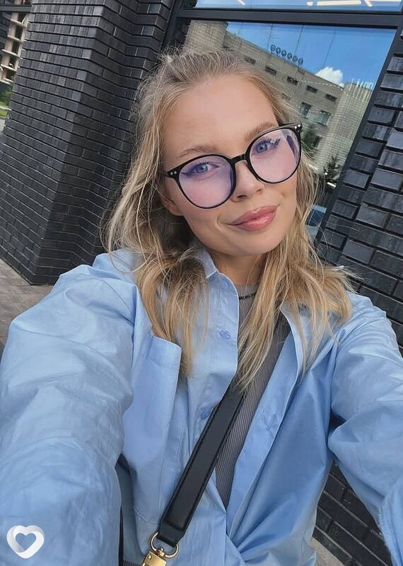 Виктория, 20, Витебске — анкета №1663381