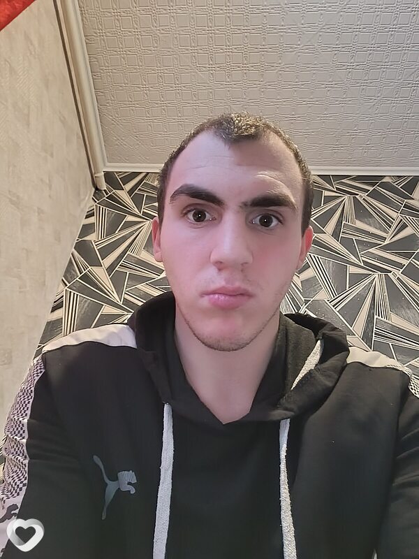Матвей, 22, Новосибирске — анкета №1663740