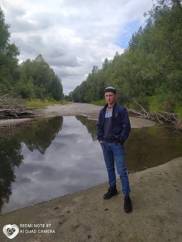 Владимир, 23, Бийске — анкета №1666283