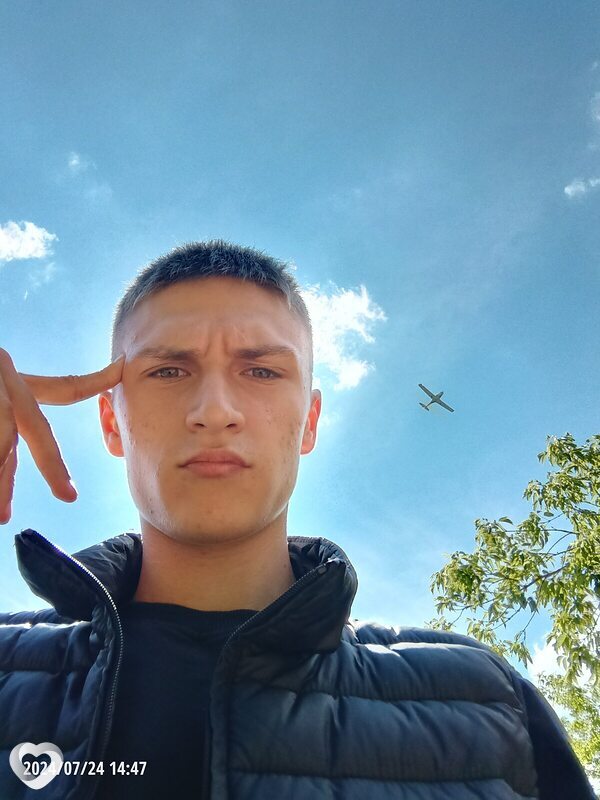 Вадим, 20, Чапаевске — анкета №1666521