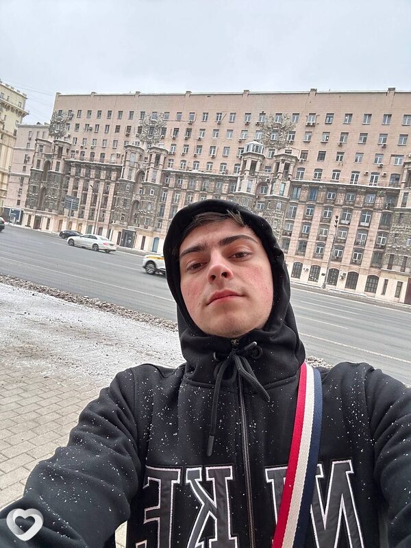 Амир, 19, Москве — анкета №1666885