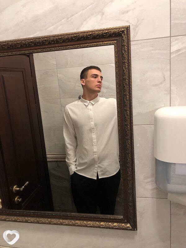 Матвей, 21, Москве — анкета №1667005