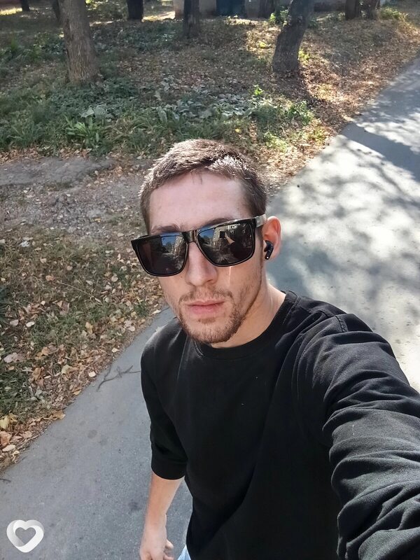 Владимир, 23, Туле — анкета №1668183