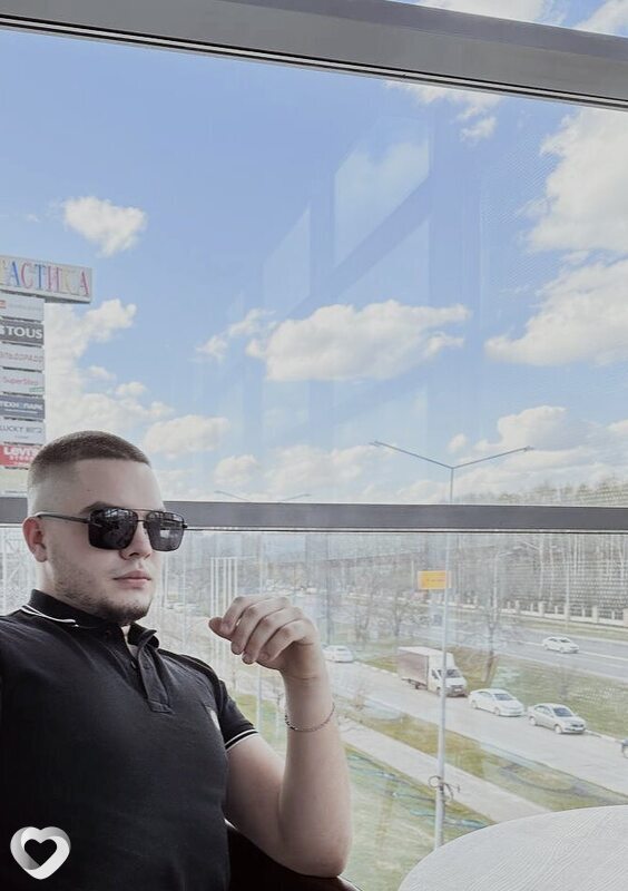 Олег, 23, Нижнем Новгороде — анкета №1667908
