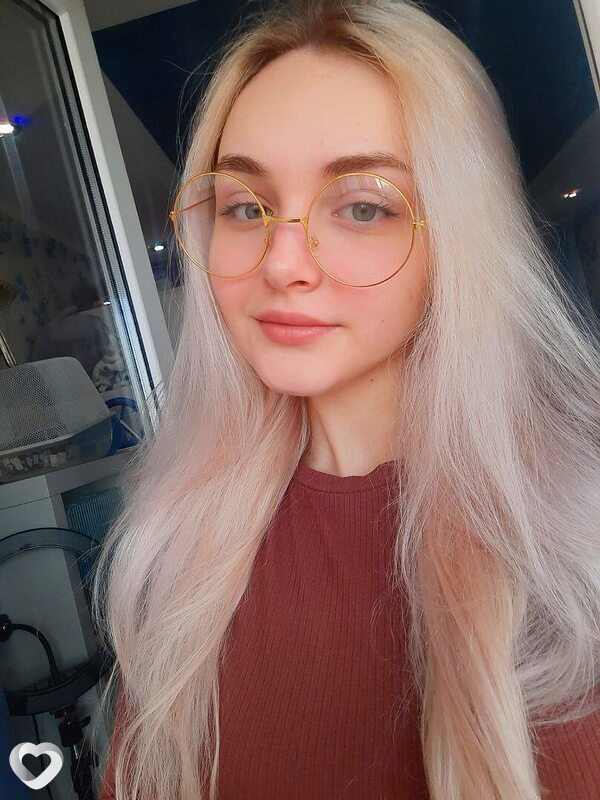 Арина, 25, Москве — анкета №1668745