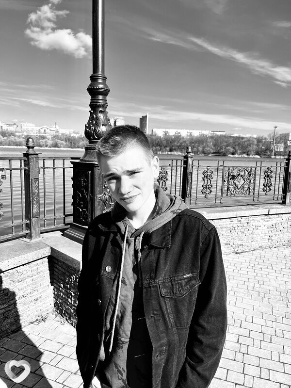 Роман, 21, Донецке — анкета №1669661
