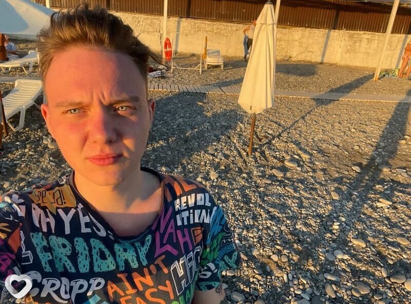 Семен, 24, Барнауле — анкета №1669667