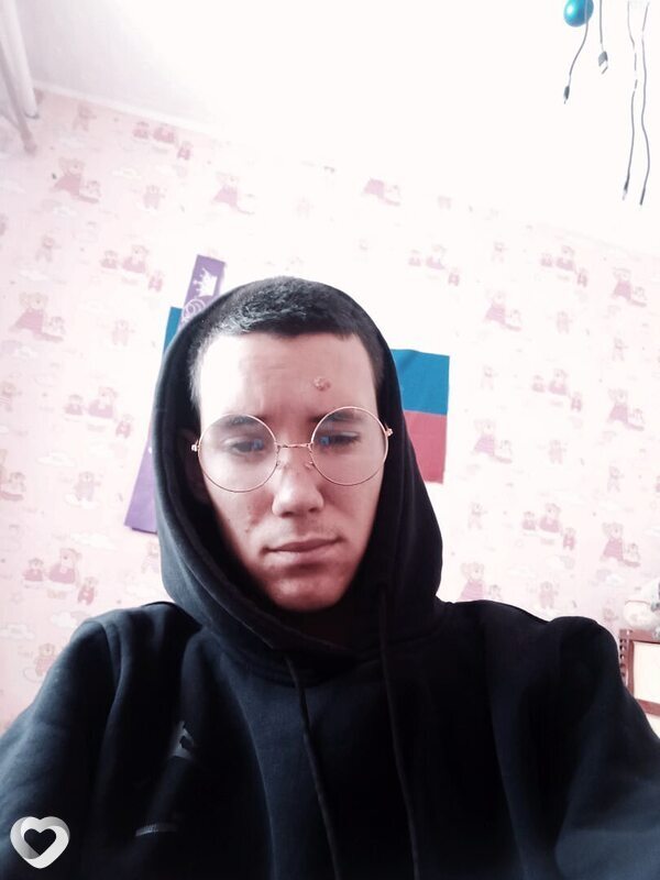 Виталий, 24, Евпатории — анкета №1669619
