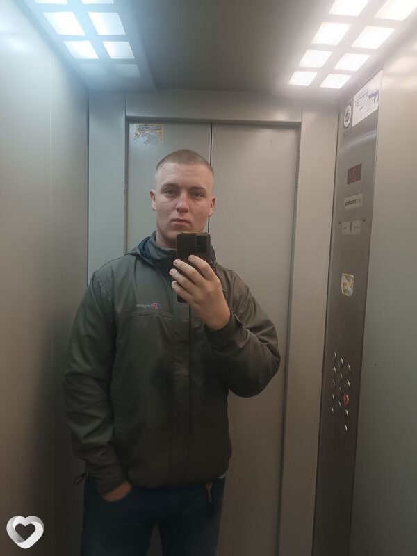 Даня, 20, Белгороде — анкета №1670215
