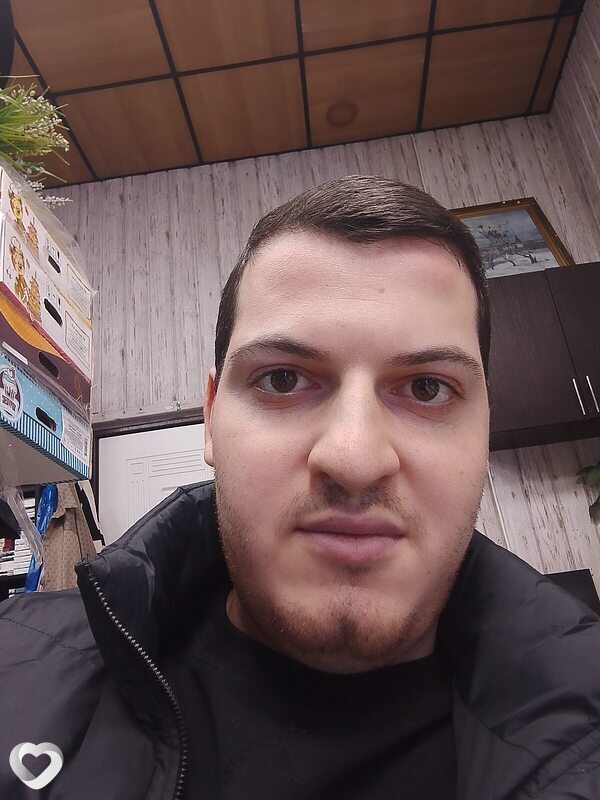 Михаил, 26, Минеральных Водах — анкета №1671389