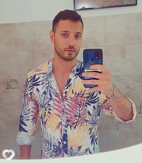 Артем, 27, Химках — анкета №1673124