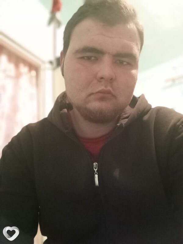 Анатолий, 24, Улан-Удэ — анкета №1673688