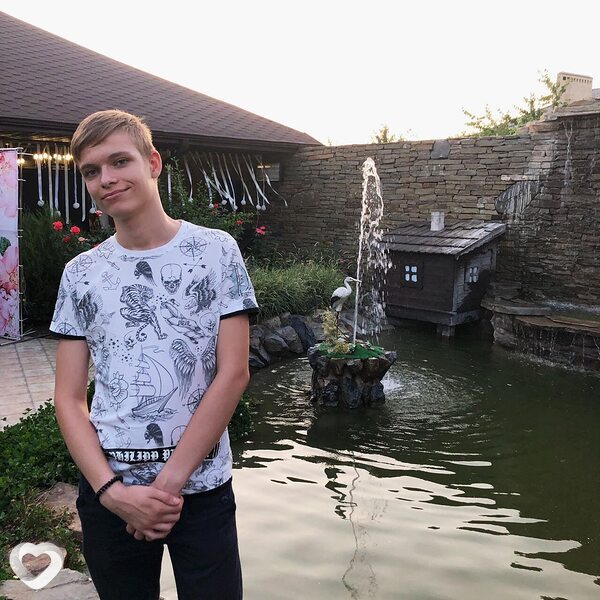 Константин, 22, Ростове-на-Дону — анкета №1673886