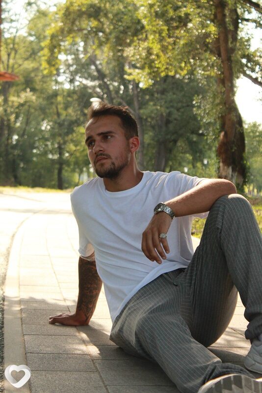 Иван, 23, Москве — анкета №1674257