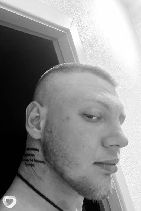Павел, 25, Томске — анкета №1675405