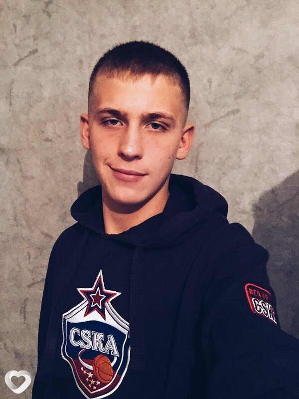 Илья, 26, Томске — анкета №1675161
