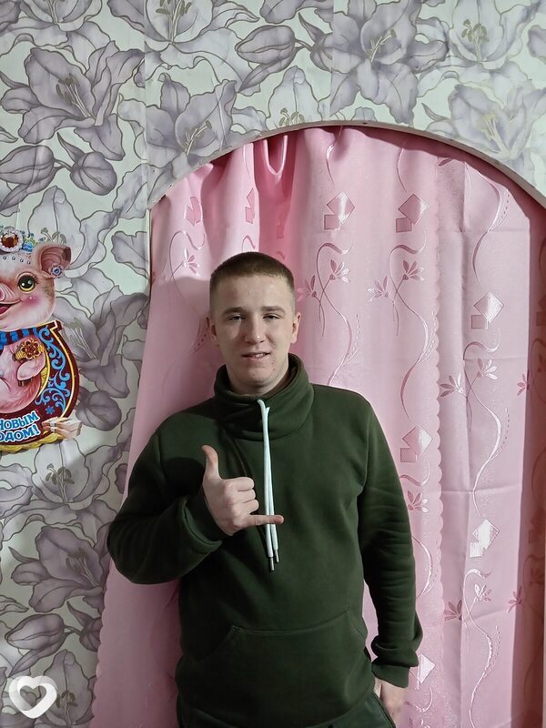 Денис, 22, Минске — анкета №1675873