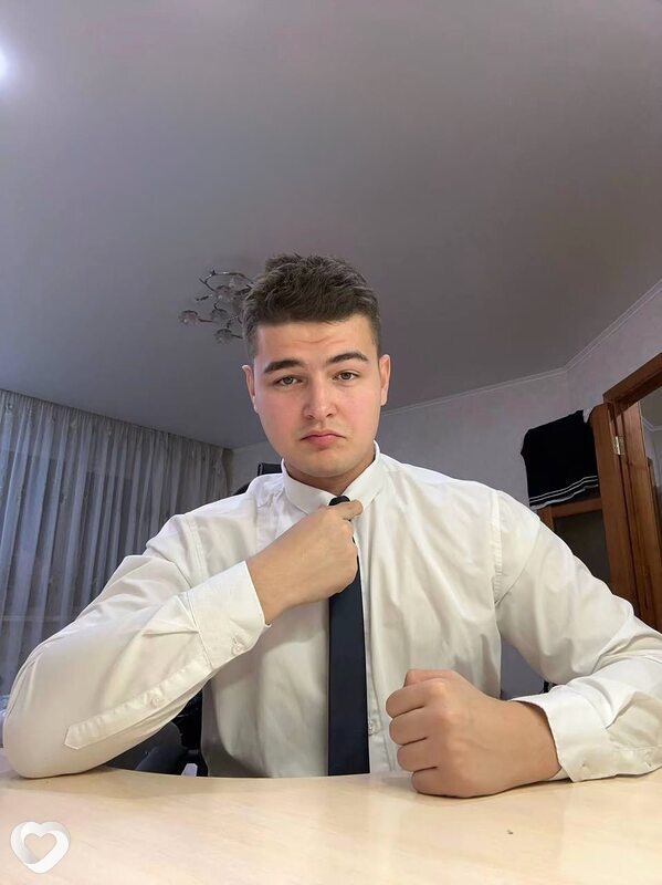 Даня, 21, Казани — анкета №1676690