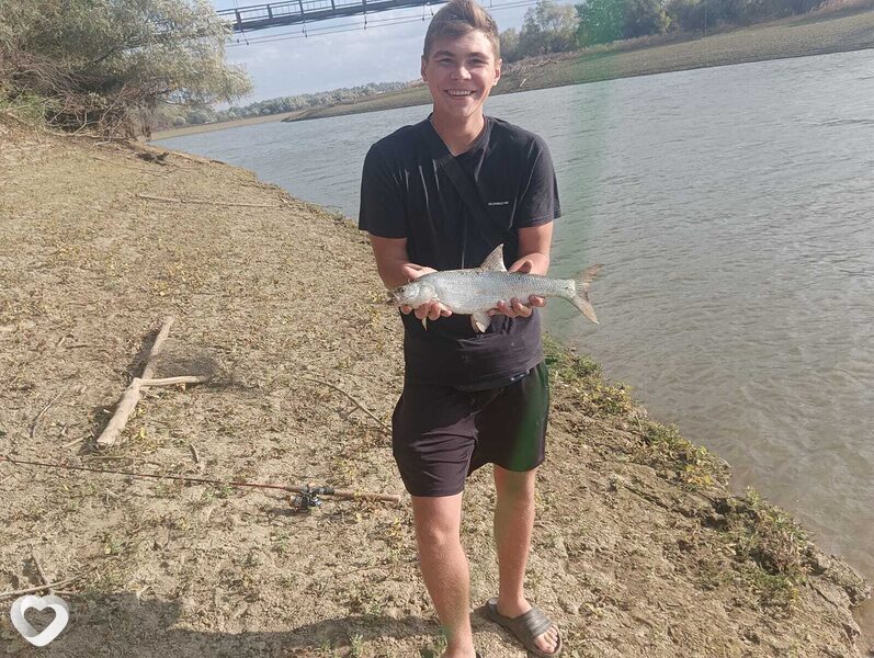 Кирилл, 20, Горячом Ключе — анкета №1676694