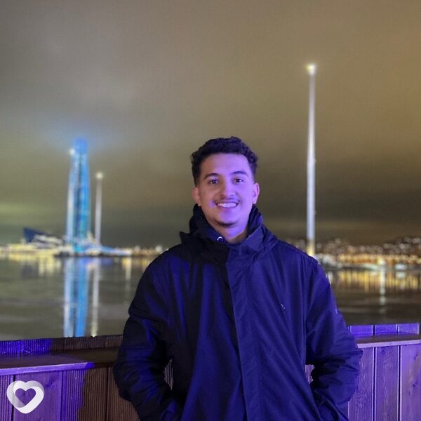 Yasser, 21, Санкт-Петербурге — анкета №1677220