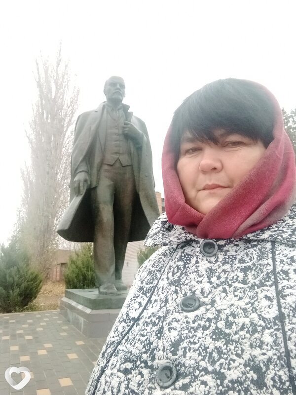 Елена, Ленинск
