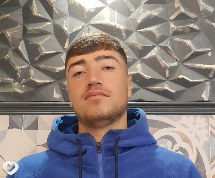 Аслан, 26, Екатеринбурге — анкета №1677833