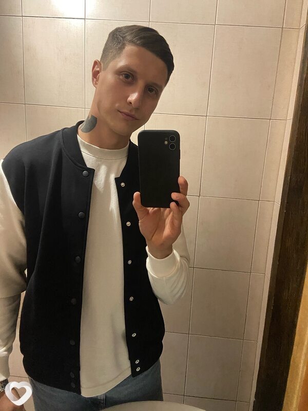 Дима, 32, Москве — анкета №1680475