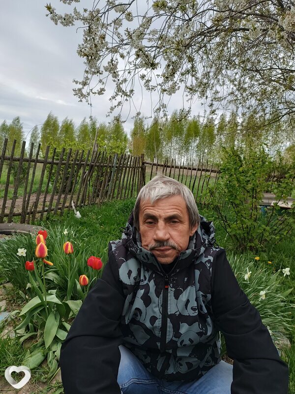 Толя, Кричев